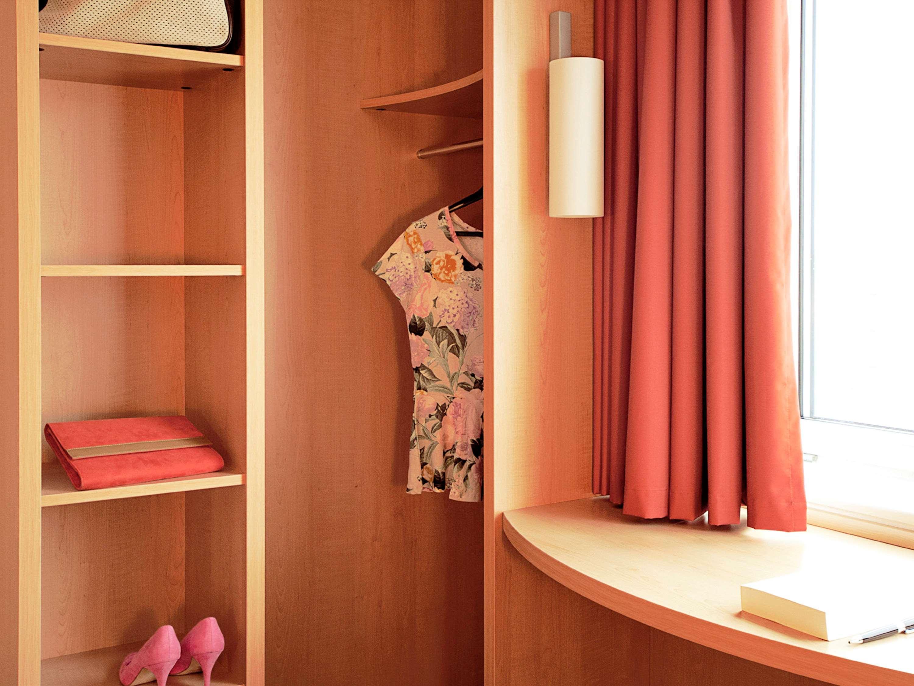 Ibis Luzern Kriens Hotel Horw Exterior photo