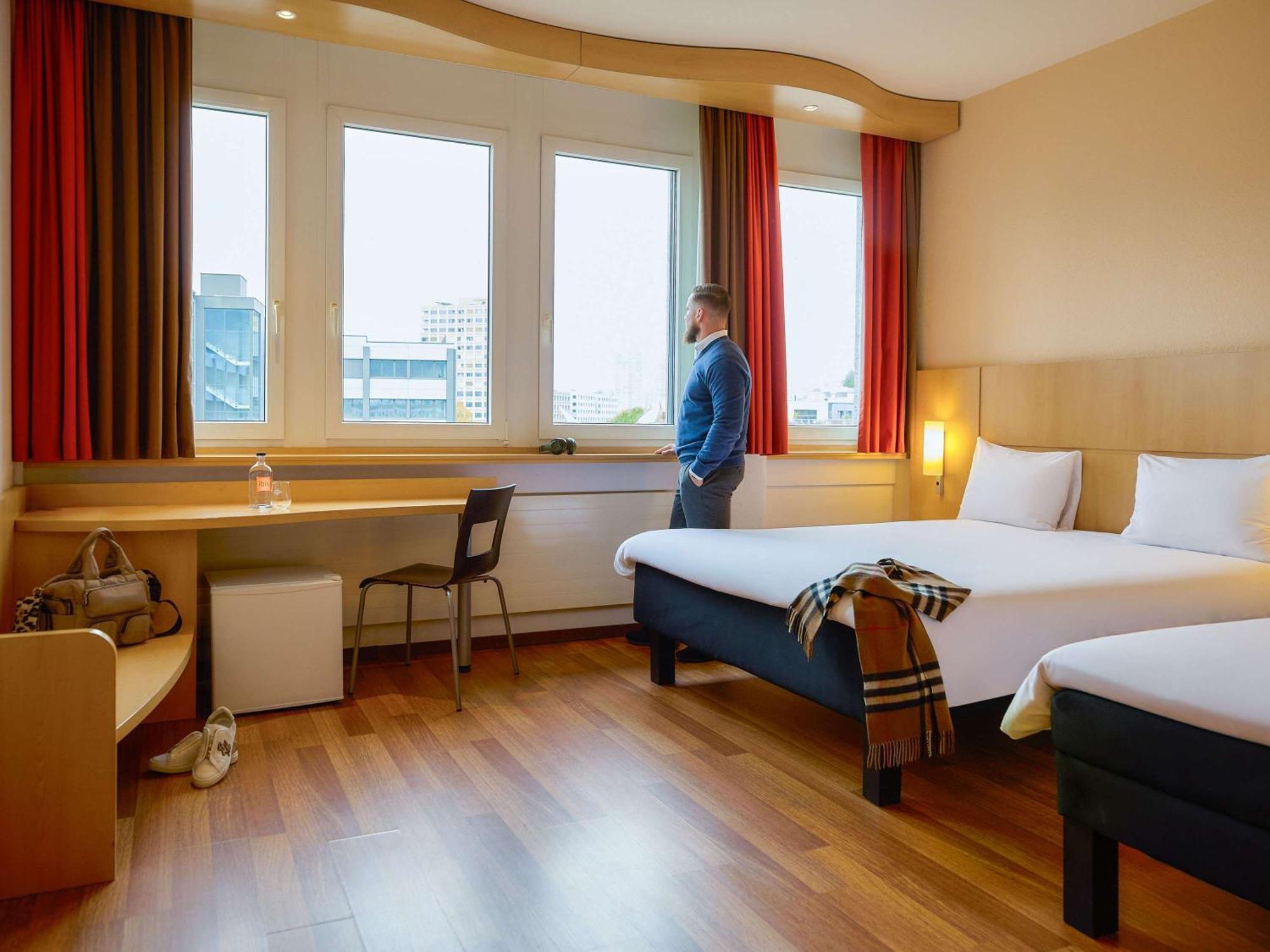 Ibis Luzern Kriens Hotel Horw Exterior photo